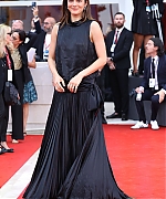 Filename=016.jpg
Filesize=999KiB
Dimensions=2000x3000
Date added=30.08.25 016.jpg