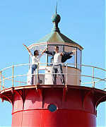 Filename=003.jpg
Filesize=2719KiB
Dimensions=3000x2832
Date added=22.10.25 003.jpg
